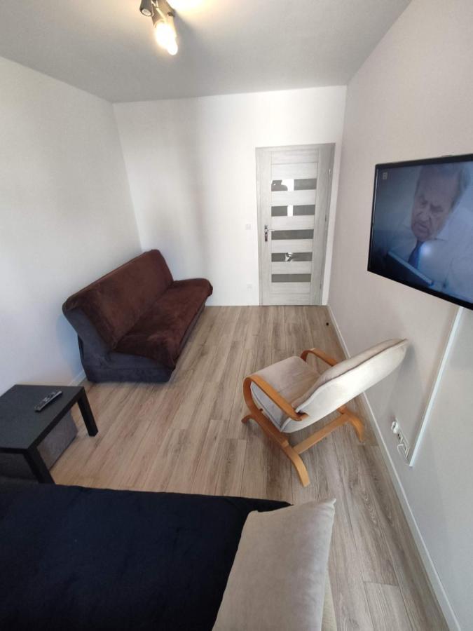 1120 Smialego 41 - Tanie Pokoje W Apartamencie - Samodzielne Zameldowanie - Self Check In Πόζναν Εξωτερικό φωτογραφία