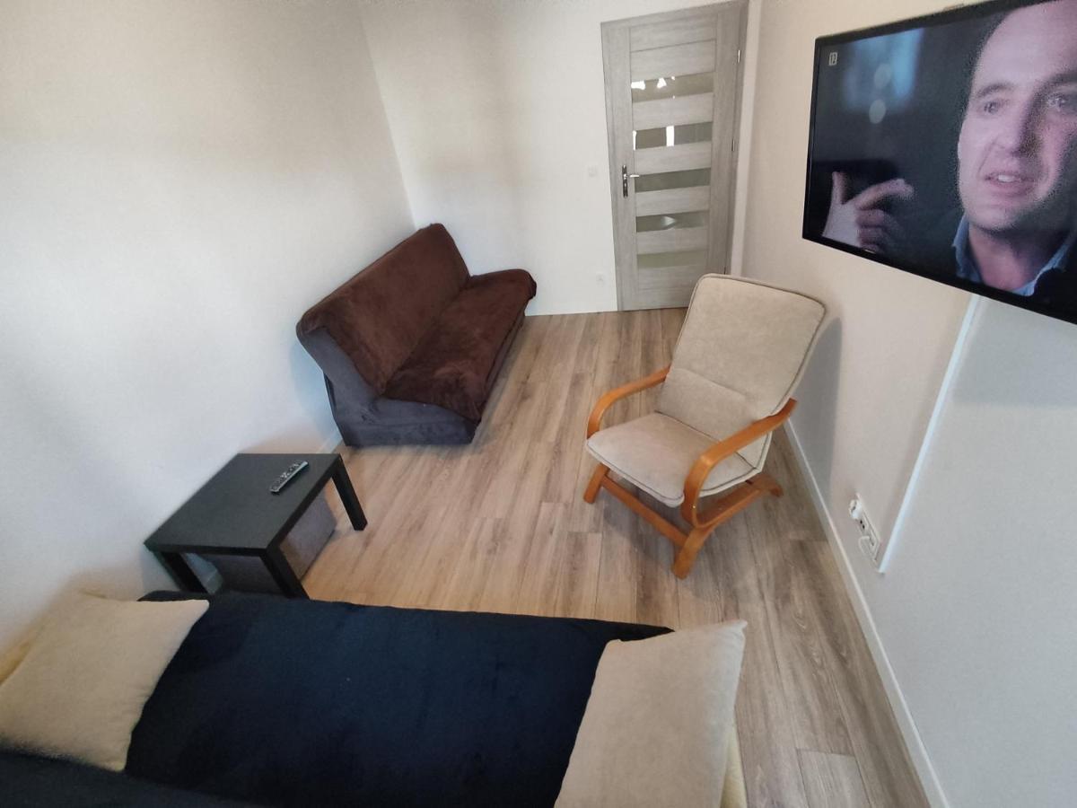 1120 Smialego 41 - Tanie Pokoje W Apartamencie - Samodzielne Zameldowanie - Self Check In Πόζναν Εξωτερικό φωτογραφία