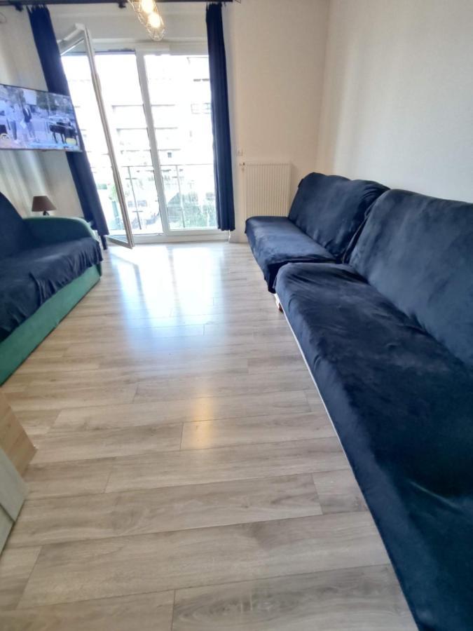 1120 Smialego 41 - Tanie Pokoje W Apartamencie - Samodzielne Zameldowanie - Self Check In Πόζναν Εξωτερικό φωτογραφία