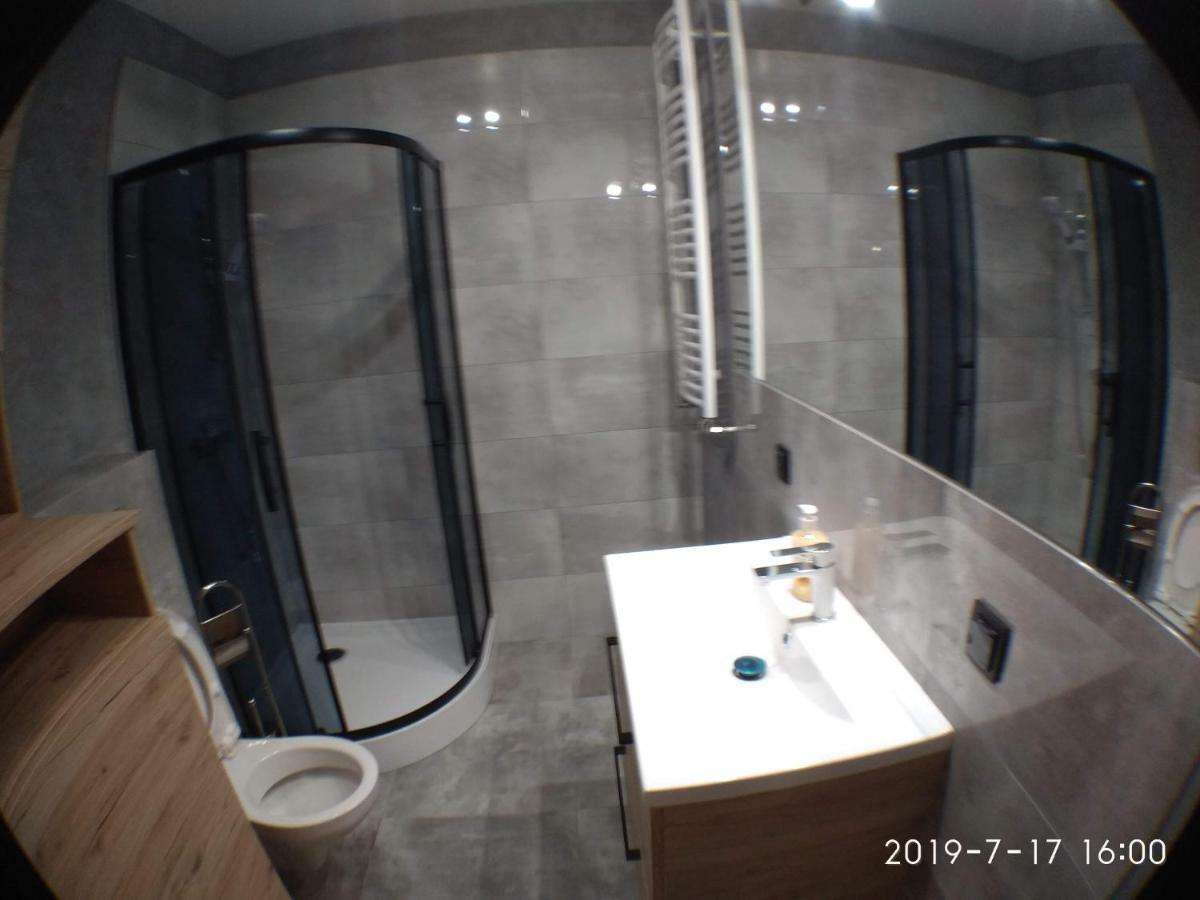 1120 Smialego 41 - Tanie Pokoje W Apartamencie - Samodzielne Zameldowanie - Self Check In Πόζναν Εξωτερικό φωτογραφία