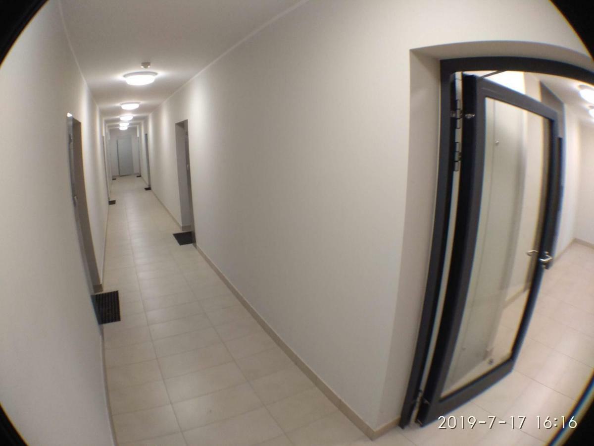 1120 Smialego 41 - Tanie Pokoje W Apartamencie - Samodzielne Zameldowanie - Self Check In Πόζναν Εξωτερικό φωτογραφία