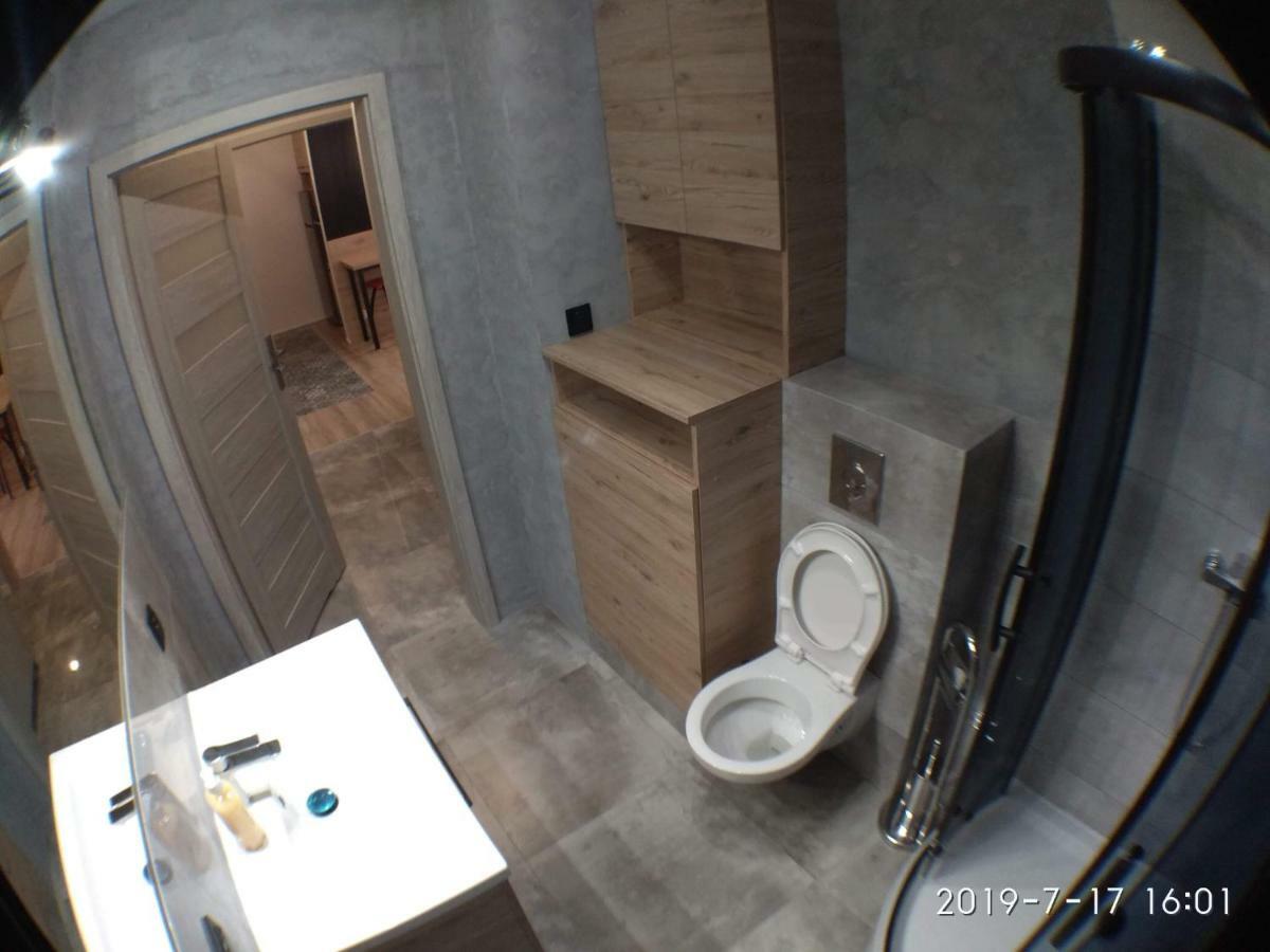 1120 Smialego 41 - Tanie Pokoje W Apartamencie - Samodzielne Zameldowanie - Self Check In Πόζναν Εξωτερικό φωτογραφία
